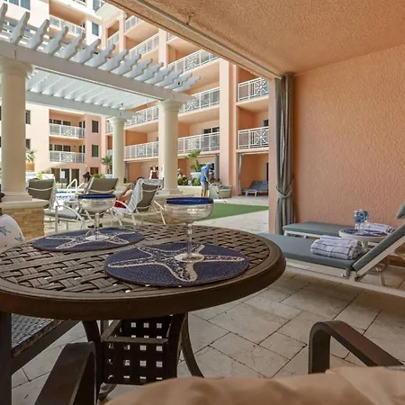 833 Aqualea / Beachfront Resort Clearwater Beach